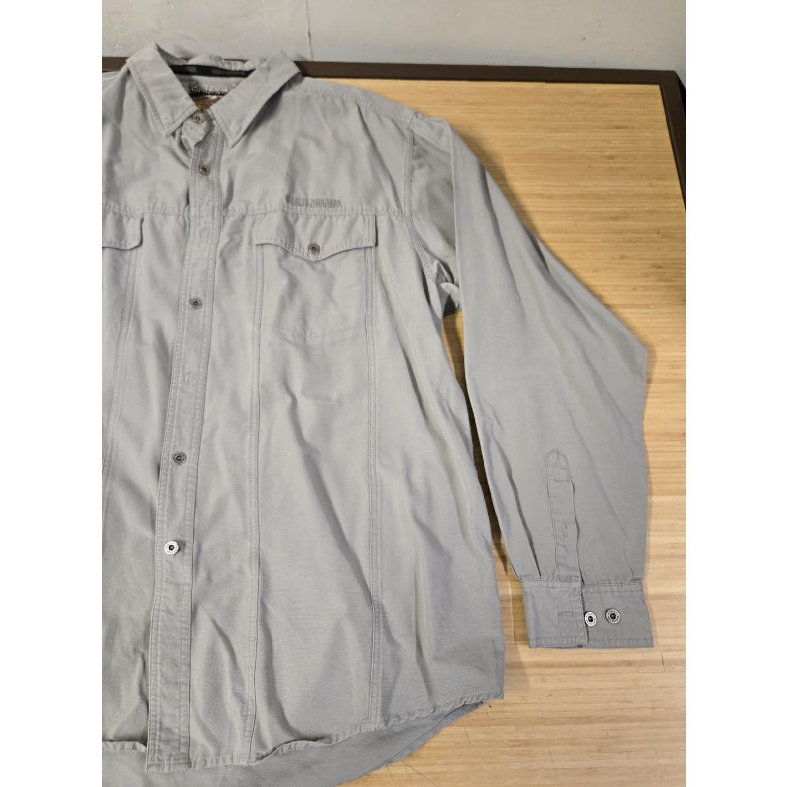 Harley Davidson Harley-Davidson Shirt 2XL Mens Gray Button Up Long Sleeve Logo Pocket Casual Size US XXL / EU 58 / 5 - 2 Thumbnail