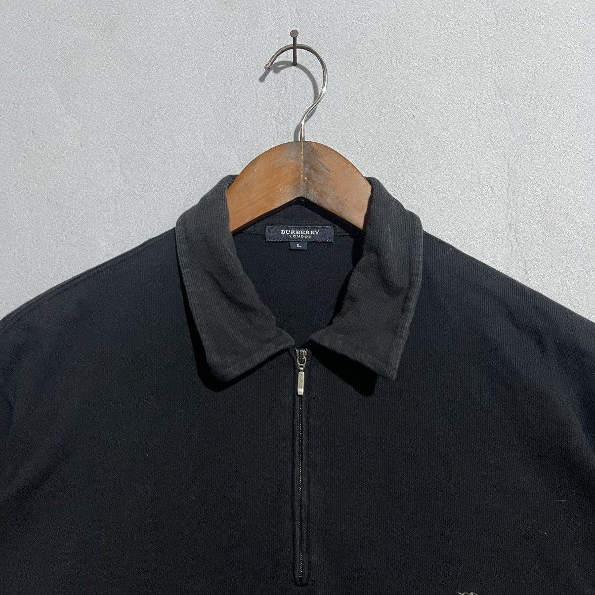 Burberry Burberry London Black Half-Zip Polo Shirt with Contrast Trim Size US L / EU 52-54 / 3 - 2 Thumbnail