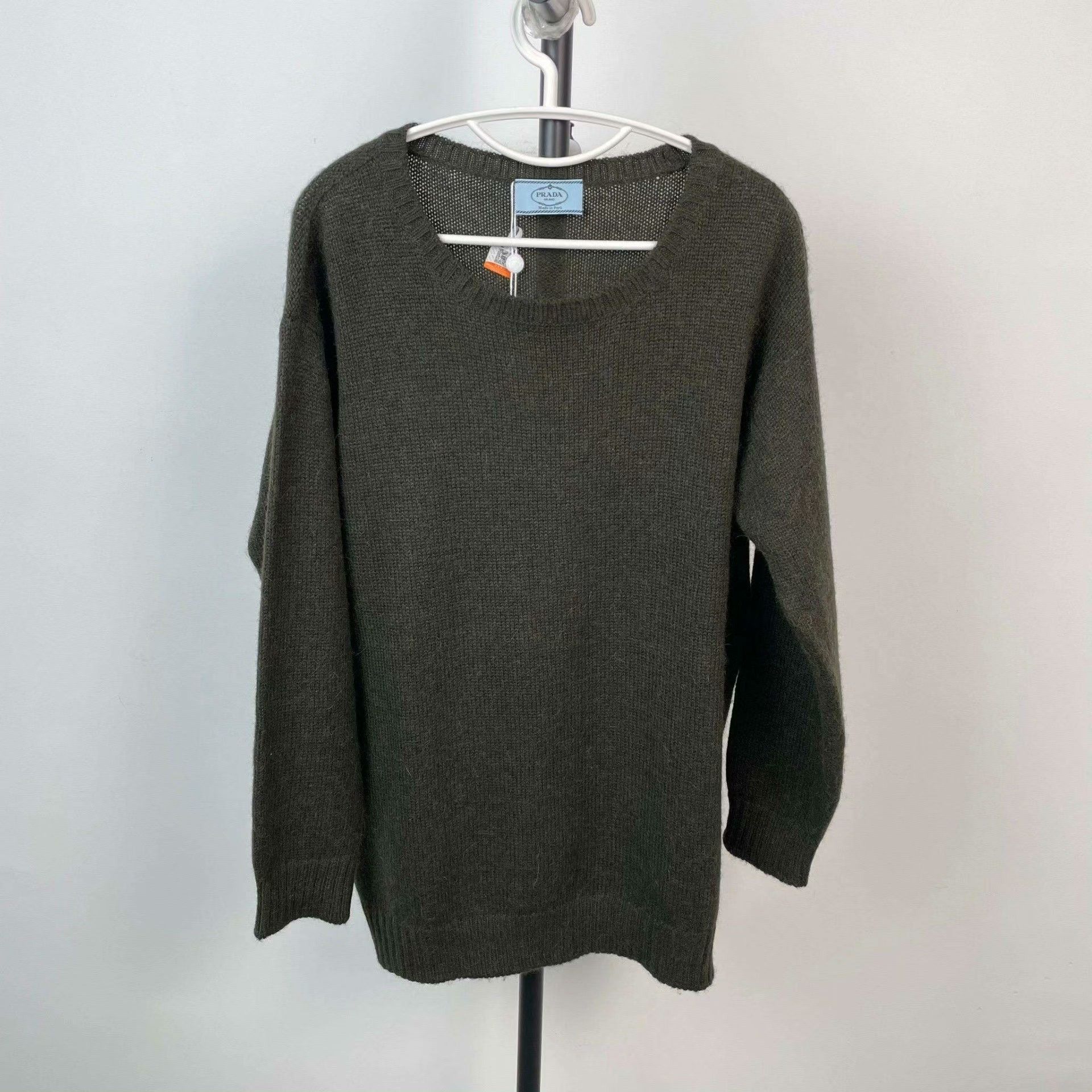 Prada Prada Green Sweater 26 Women Size XS / US 0-2 / IT 36-38 - 1 Thumbnail