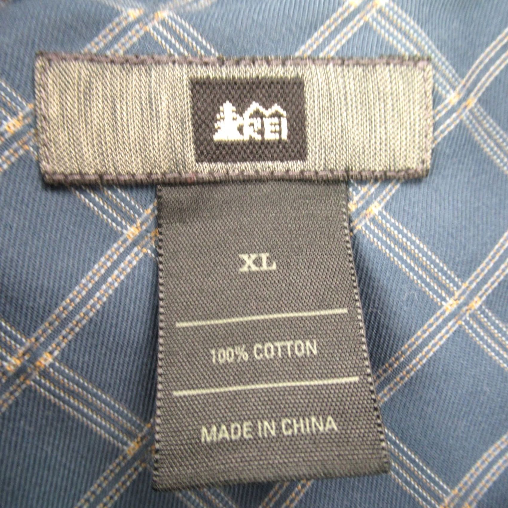 Vintage REI Shirt Mens XL Short Sleeve Plaid Lightweight Pockets Button Up Hiking Size US XL / EU 56 / 4 - 3 Thumbnail