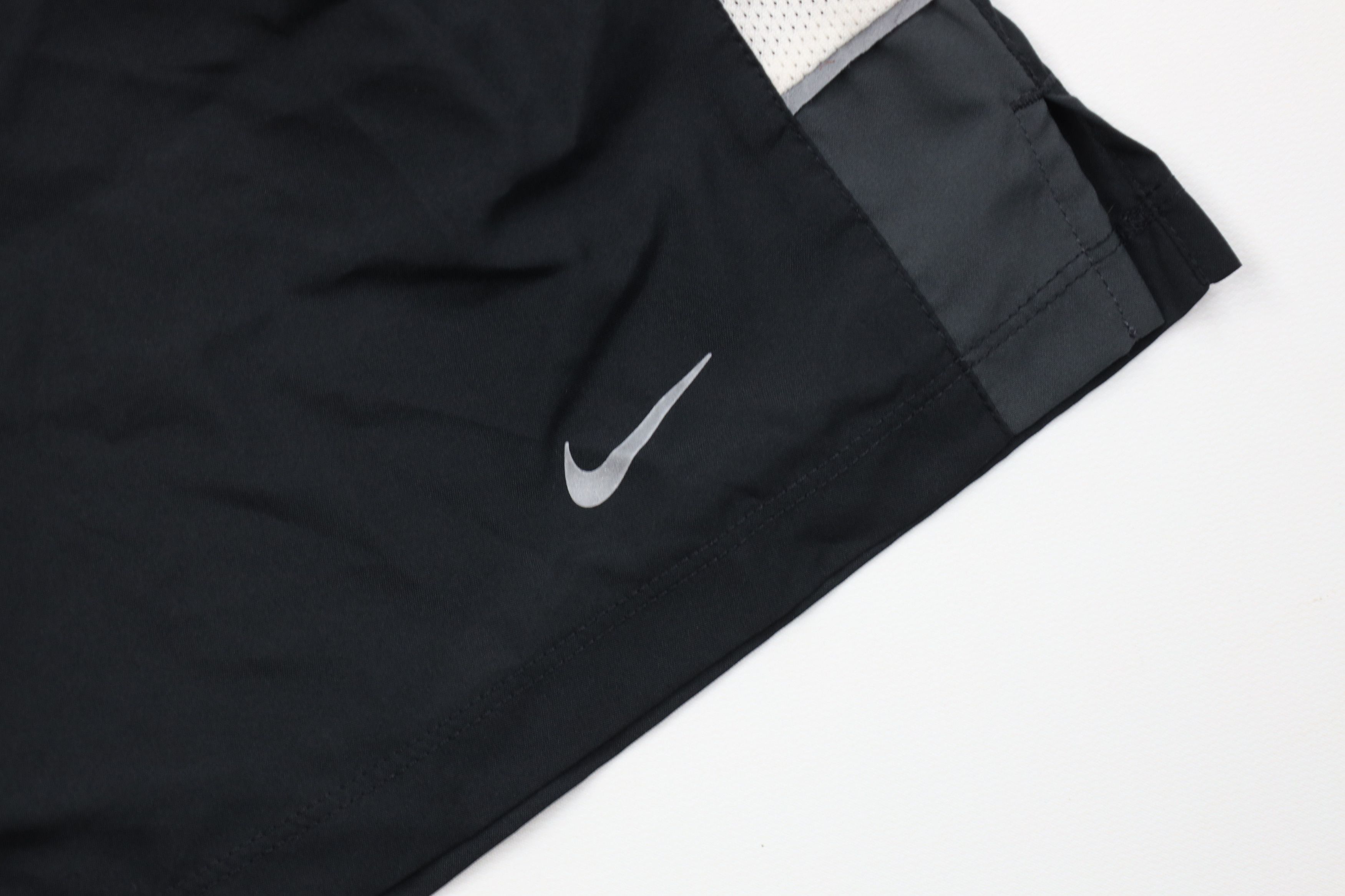 Nike Vintage Y2K Nike Mini Swoosh Reflective Lined Running Shorts Size US 36 / EU 52 - 5 Thumbnail
