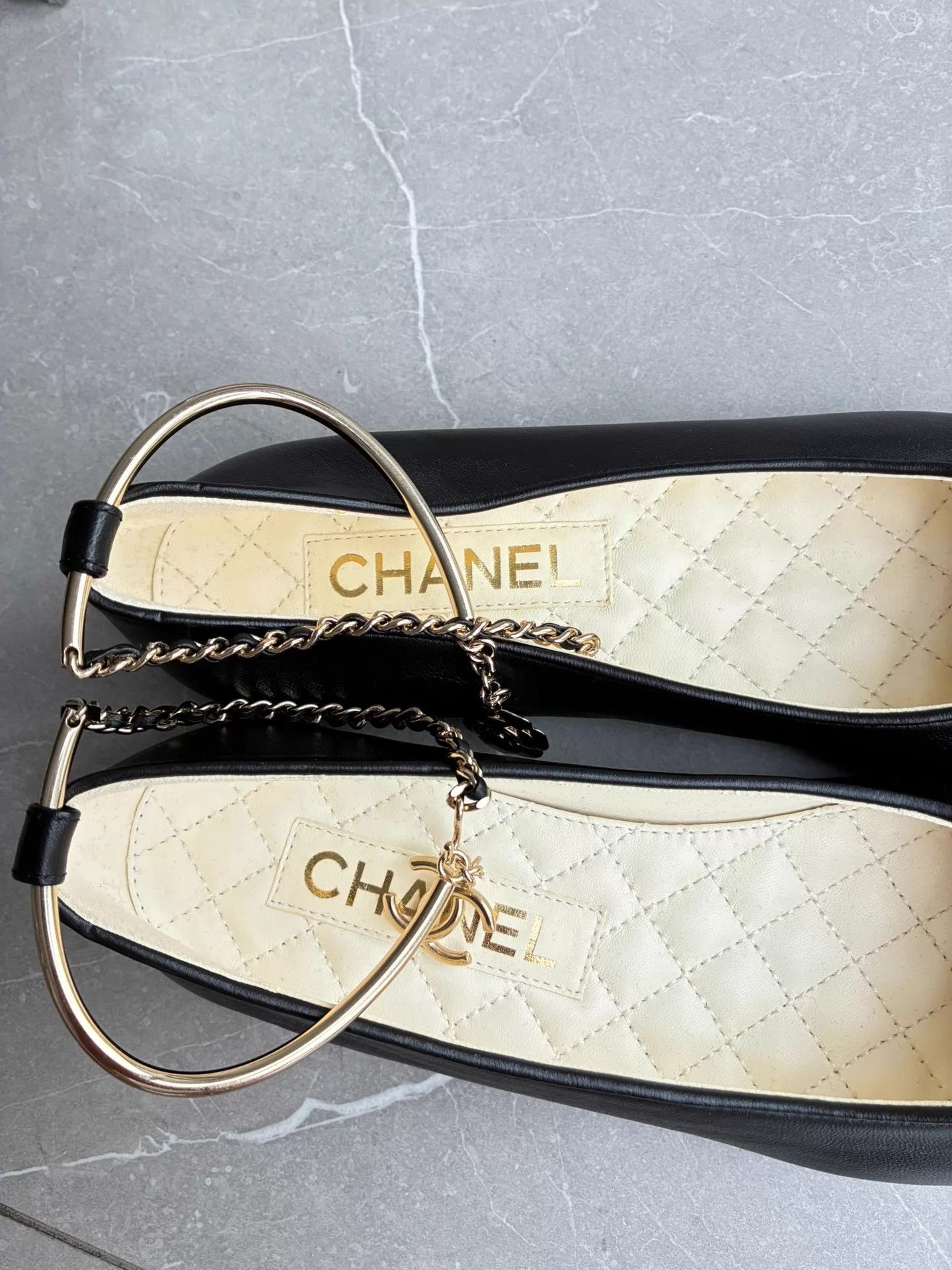 Chanel Chanel 22s Black Mary Jane Flat Shoes w/ Metal Ring Chain 37 Size US 6.5 / IT 36.5 - 5 Thumbnail