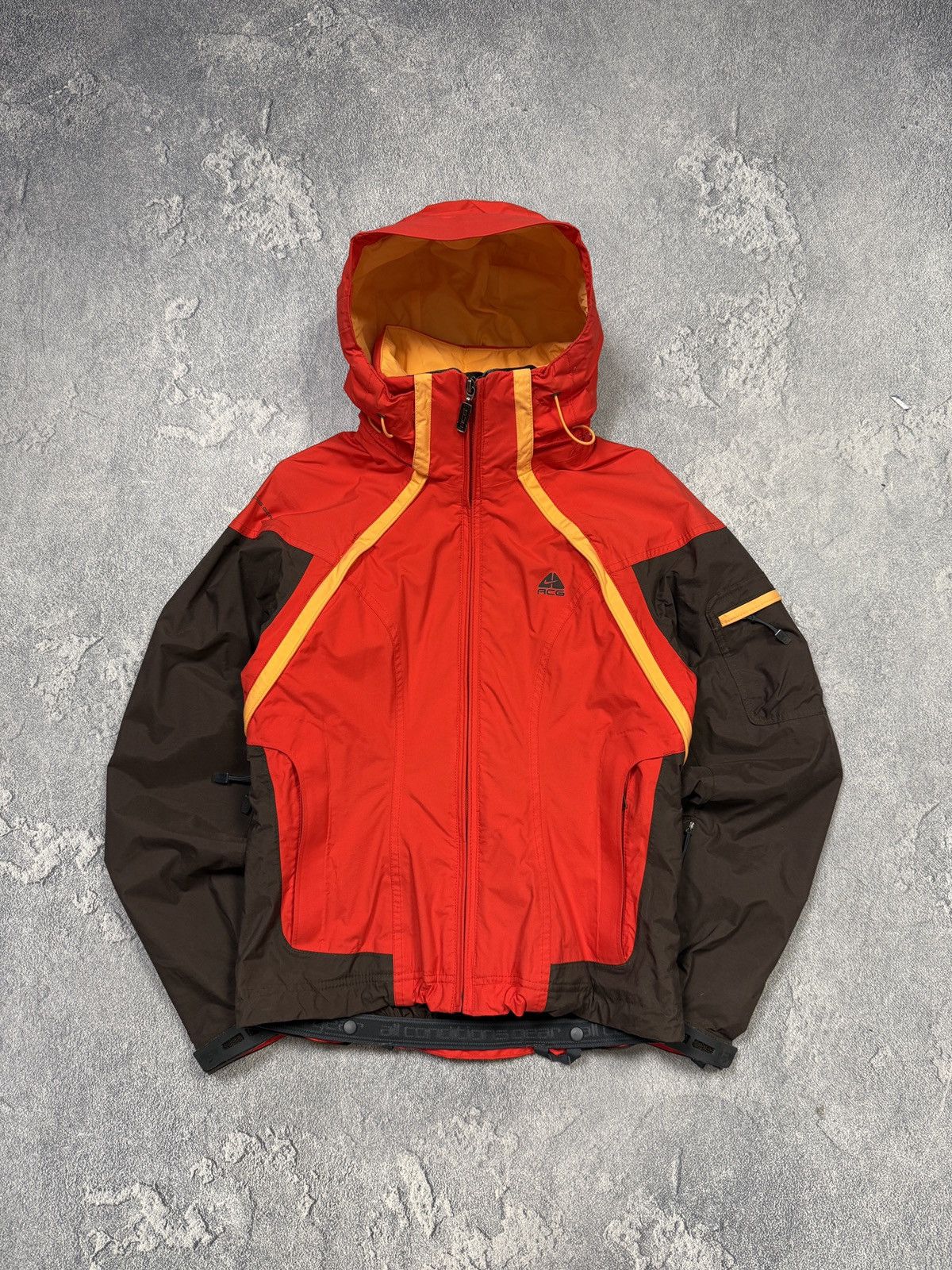 Nike Nike ACG Jacket Red Windbreaker Rain Coat 3 Outer Layer Fit Size S / US 4 / IT 40 - 1 Thumbnail