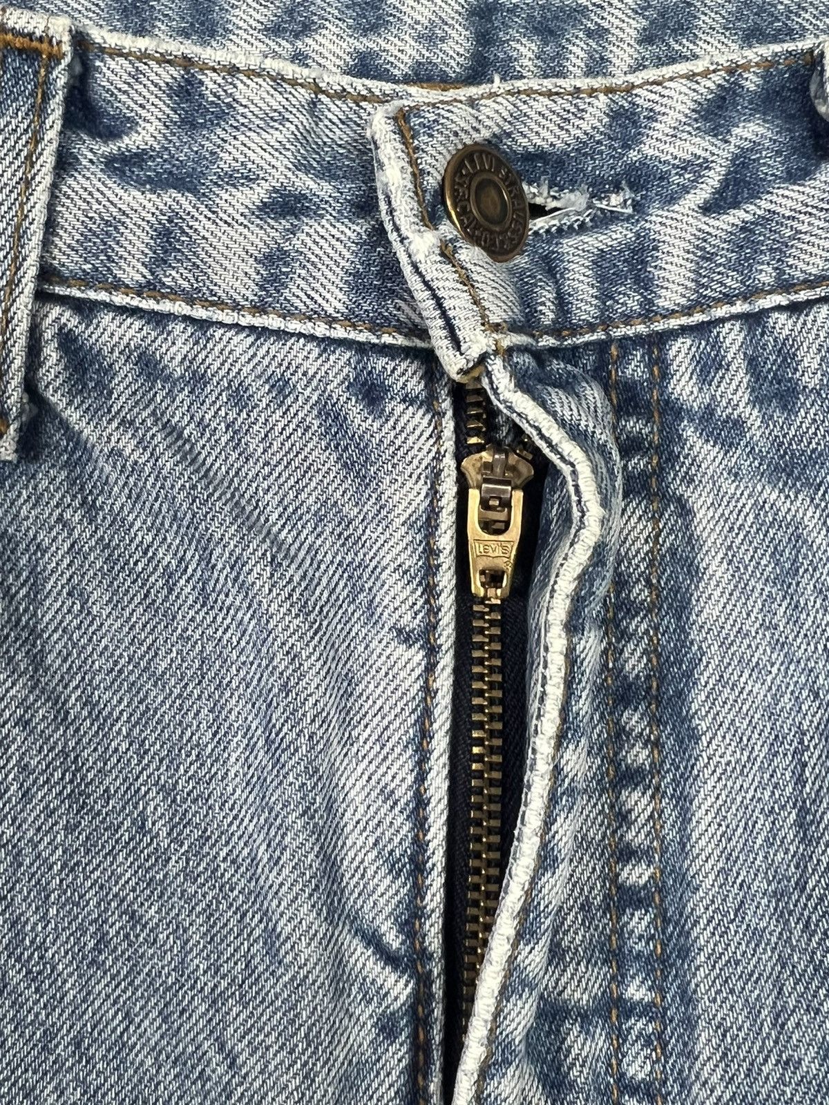 Levi's Vintage Levi’s 615 red tab men’s jeans Size US 34 / EU 50 - 6 Thumbnail