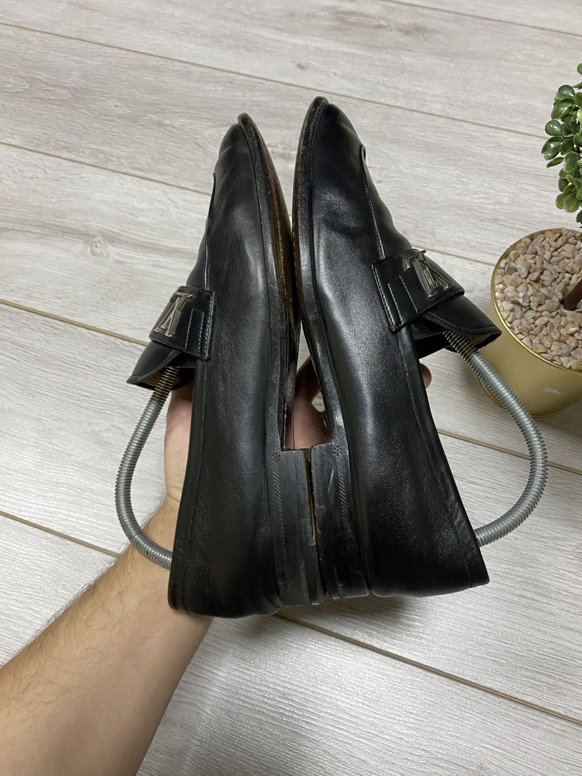 Louis Vuitton Louis Vuitton Saint germain loafer leather LV shoes Size US 8 / EU 41 - 8 Thumbnail