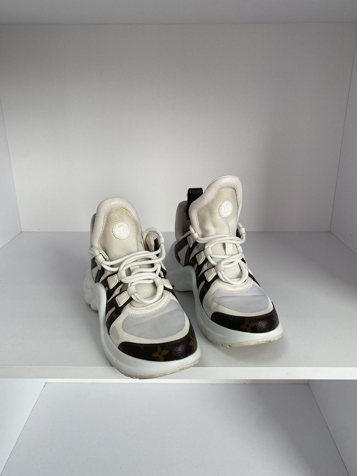 Louis Vuitton × Vintage Vintage Louis Vuitton Women’s Sneakers Size US 8 / IT 38 - 3 Thumbnail