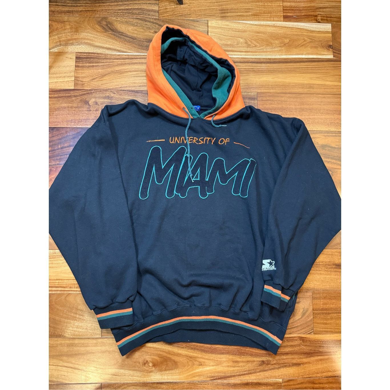 Starter Size XL - 1990s Vintage University Miami Hurricanes Starter Size US XL / EU 56 / 4 - 1 Thumbnail