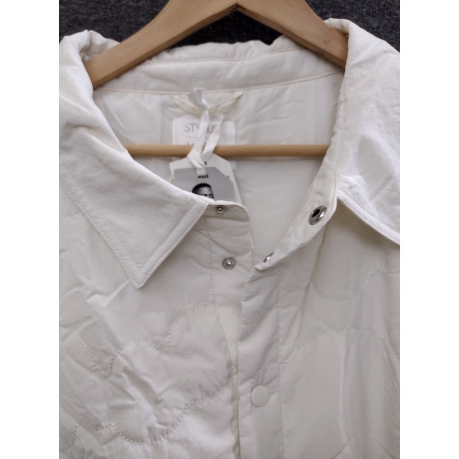 Vintage Stylus x LaDarius Campbell Men's Jacket Adult XXL Ivory Pockets Inner Nylon Snap Closure Solid Pattern Button-Down Collar Mid-Length Pockets Rain Coat Size US XXL / EU 58 / 5 - 3 Thumbnail
