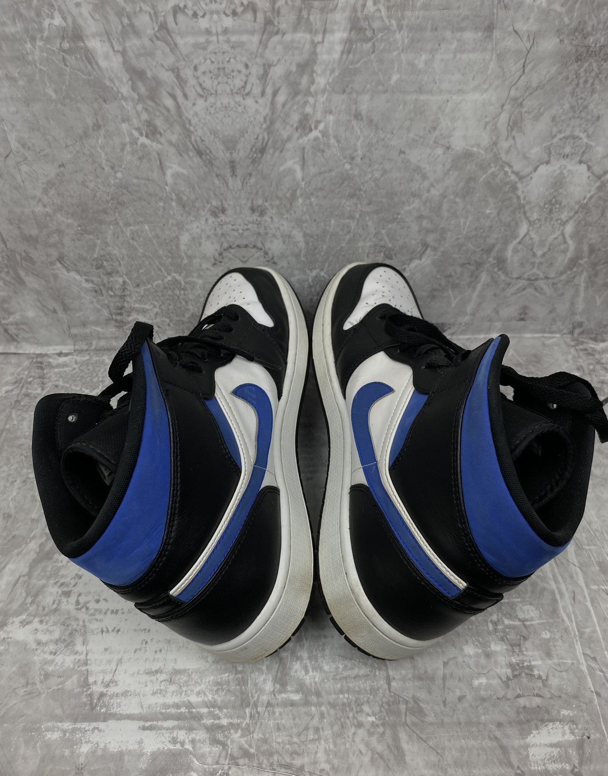 Jordan Brand × Nike Jordan 1 Mid White Black Racer Blue Size US 12 / EU 45 - 6 Thumbnail