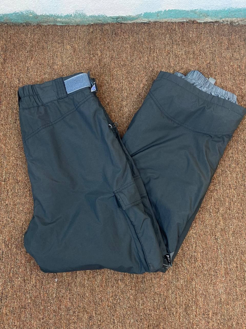 Helly Hansen helly hansen ski pants very nice design Size US 38 / EU 54 - 2 Thumbnail