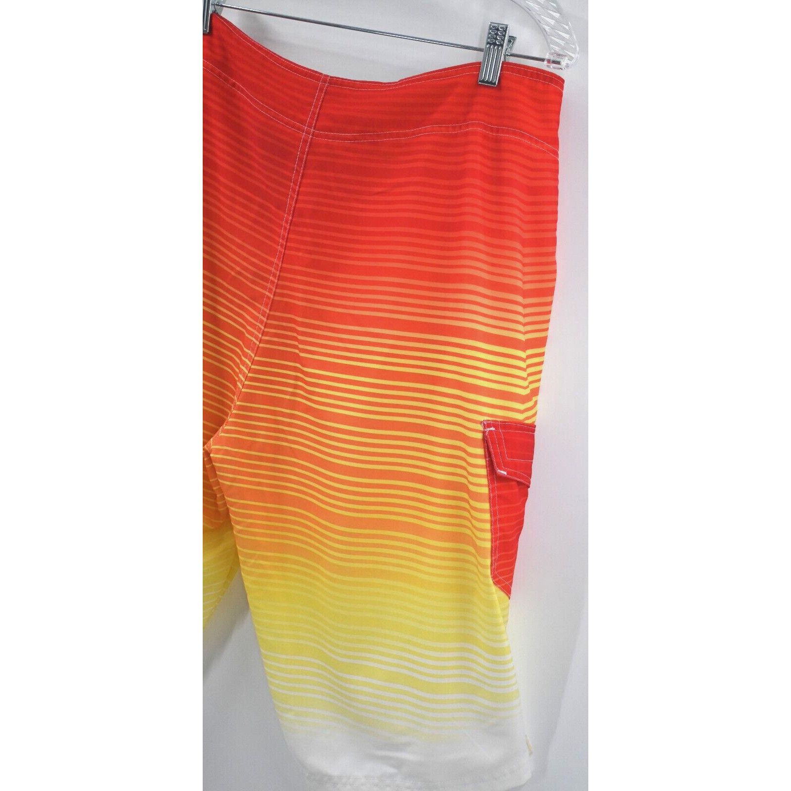 Ocean Current Ocean Current 34 Ombre Stripe Orange Unlined Board Shorts Size US 34 / EU 50 - 17 Thumbnail