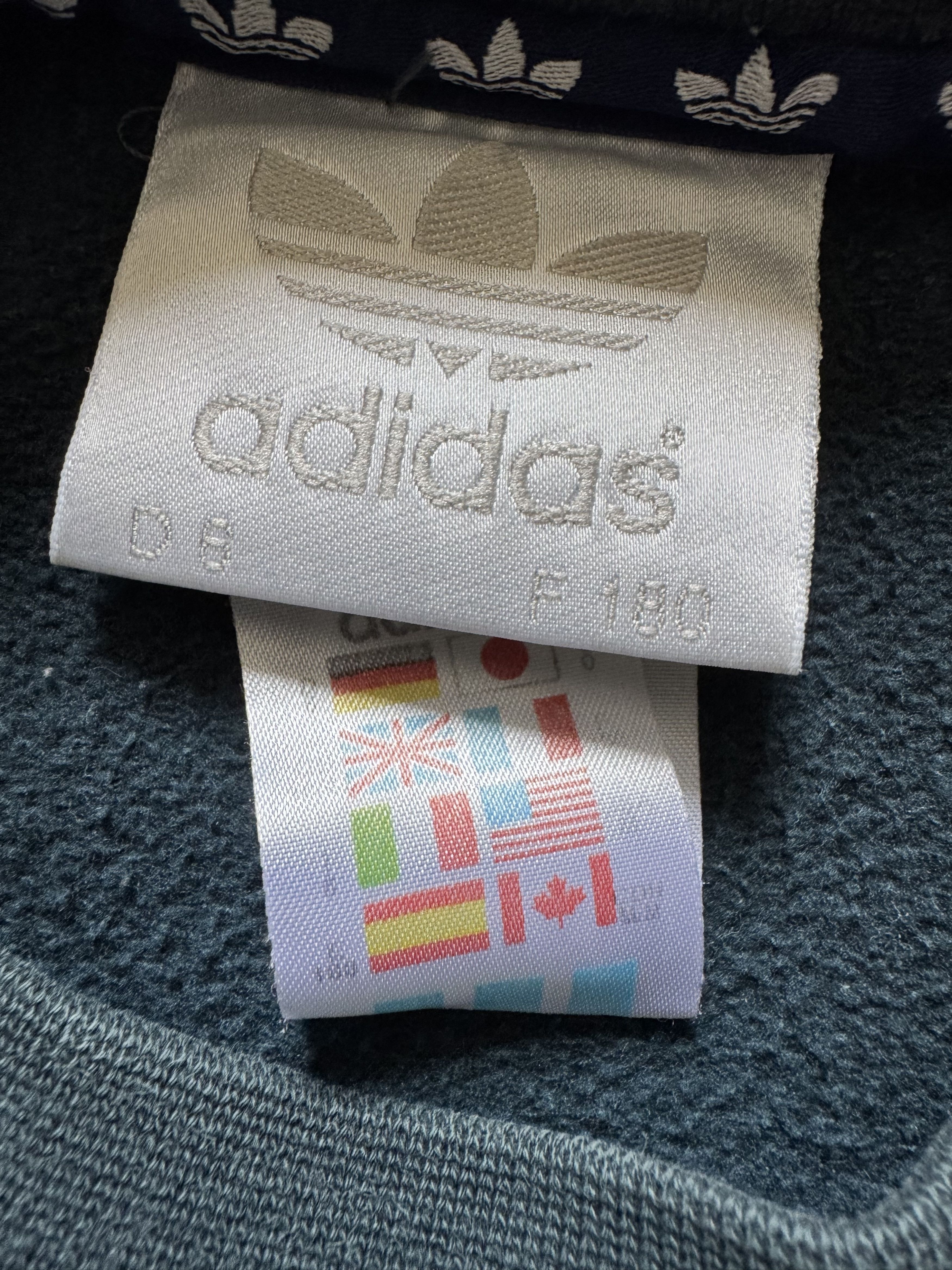Adidas Vintage Adidas big logo boxy sweatshirt 90’s Size US M / EU 48-50 / 2 - 6 Thumbnail