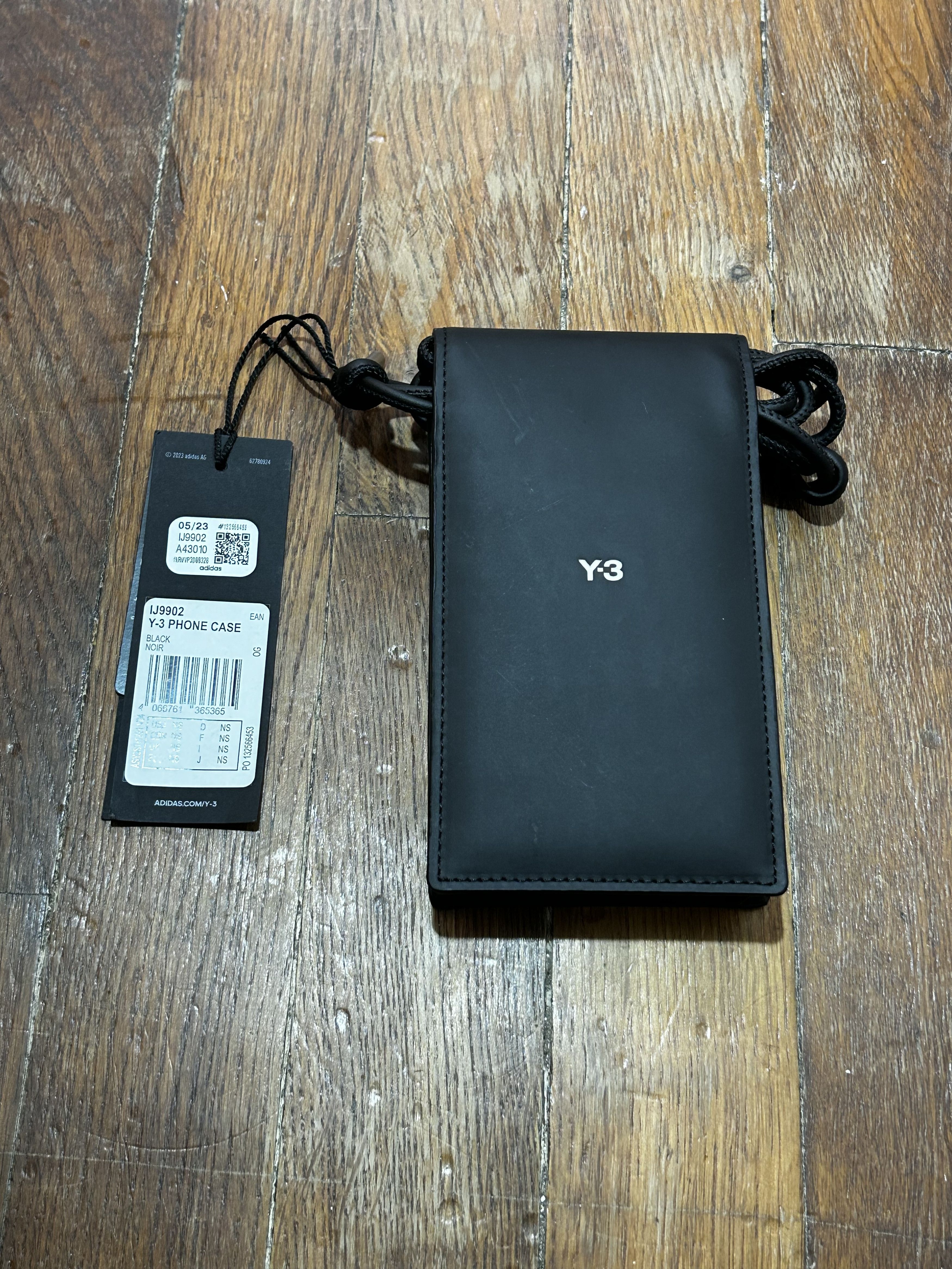 Y-3 IPhone case