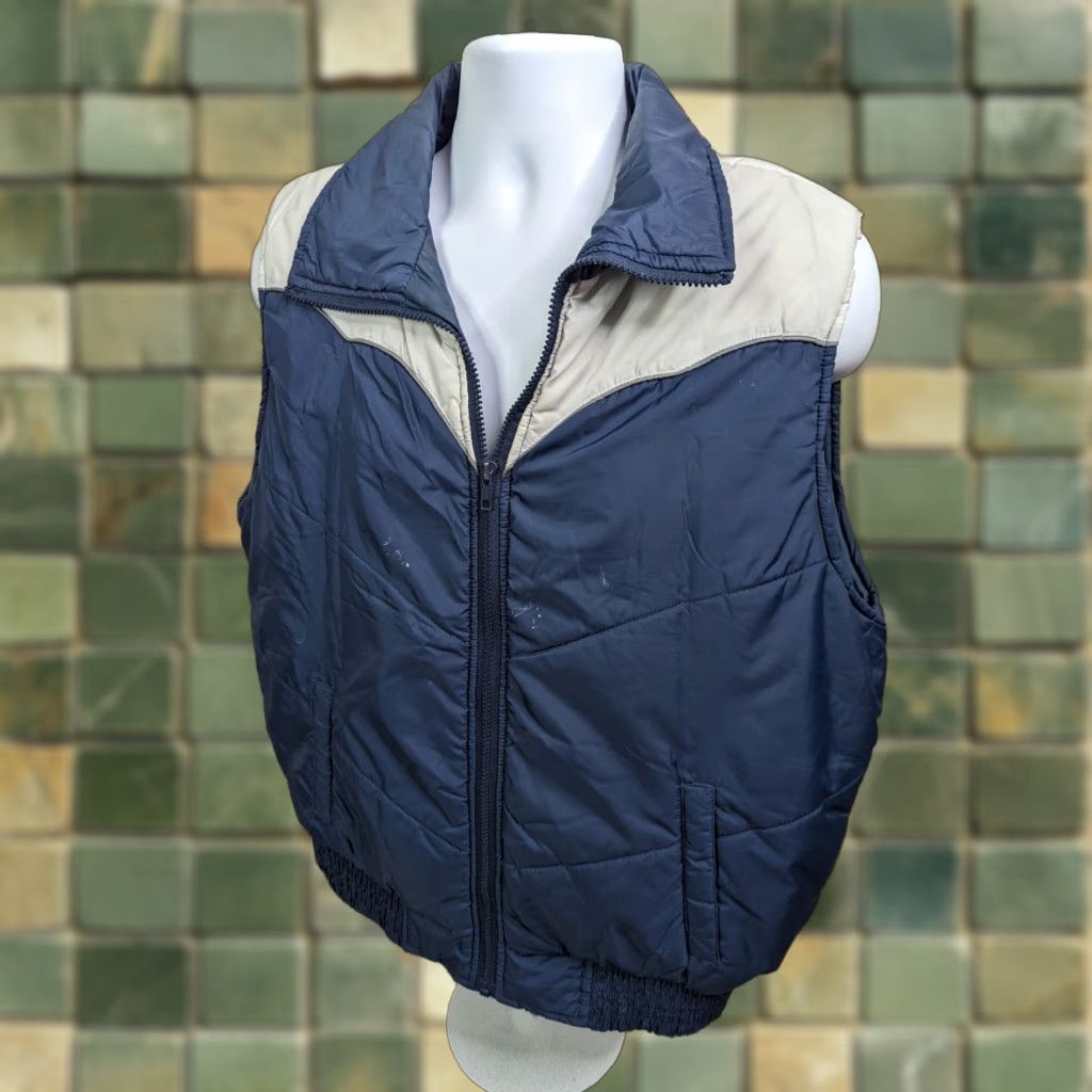 Vintage VINTAGE Blue Nylon Puffer Vest Winter Ski Jacket Men's Large 42-44 1980s / 70s Puffer Look Outdoor Vest L Blue Mens Size US L / EU 52-54 / 3 - 1 Thumbnail
