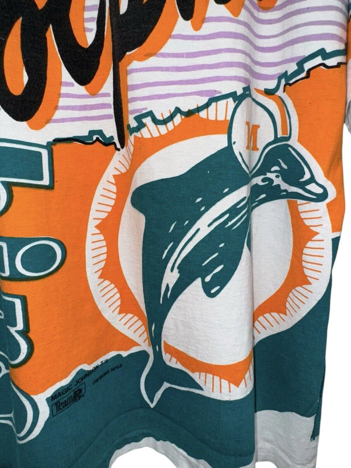 Designer Vintage Magic Johnson Tees Miami Dolphins 1993 AOP Shirt XL Size US XL / EU 56 / 4 - 8 Thumbnail