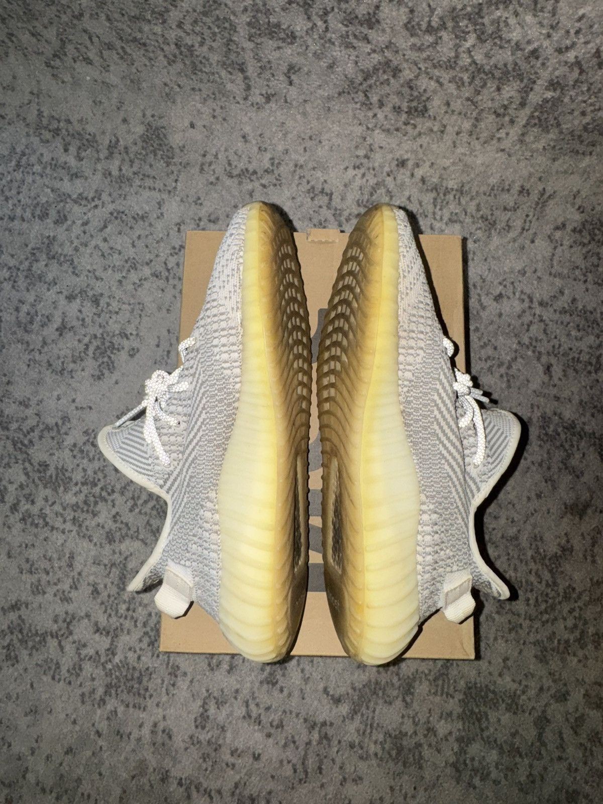 Adidas × Kanye West adidas Yeezy Boost 350 V2 Static Size US 12 / EU 45 - 6 Thumbnail