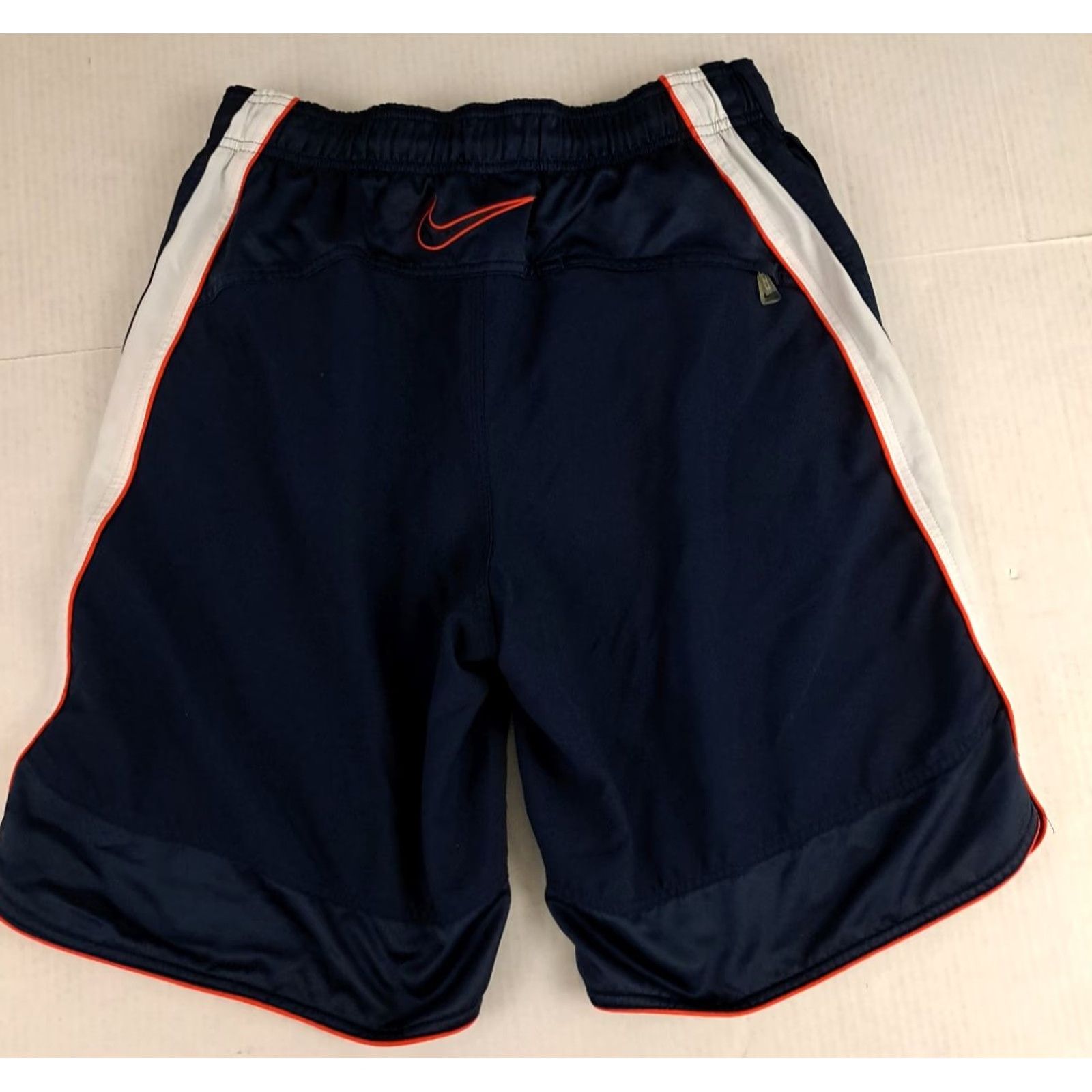Nike VINTAGE Nike Swimming Shorts 1990s Medium EUC Athletic Basketball Men Blue 30 in Inseam 10 in Drawstring Pockets Solid Summer Spring 90s Sports Size US 31 - 5 Thumbnail