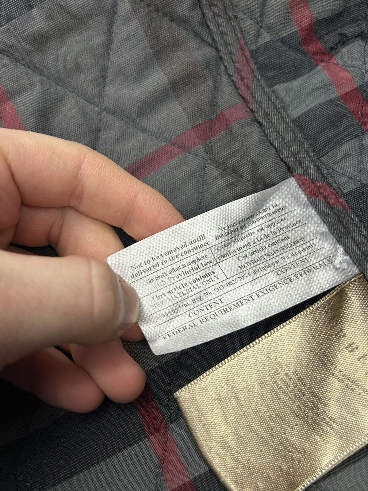 Burberry Burberry Quilted Navy Jacket Snap Button Classic Check Size US S / EU 44-46 / 1 - 14 Thumbnail