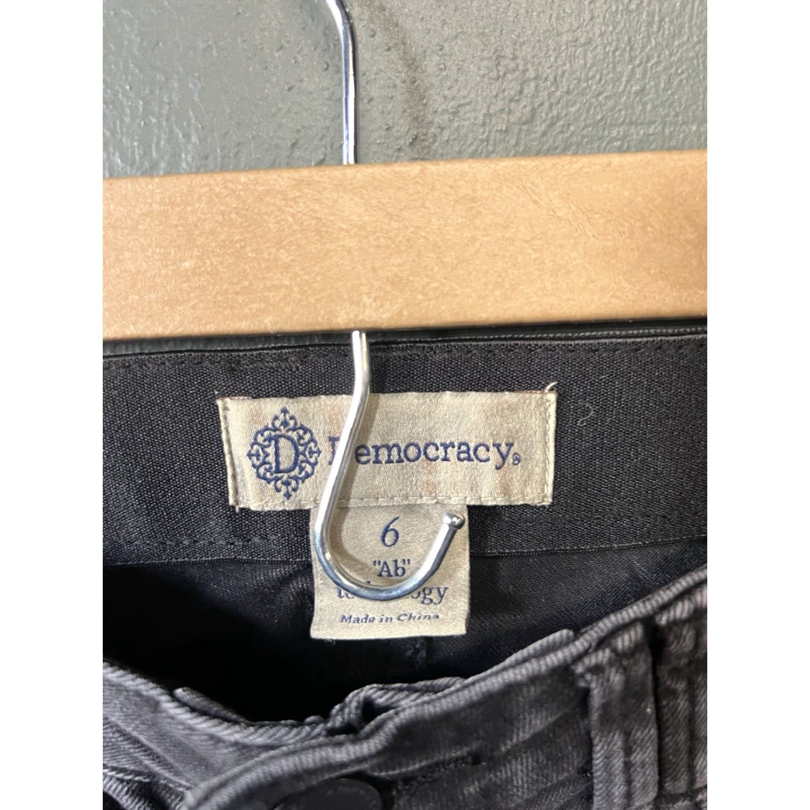 Vintage Democracy Womens Black AB Technology Denim Jeans Straight Leg Size 6 Size 28" / US 6 / IT 42 - 3 Thumbnail