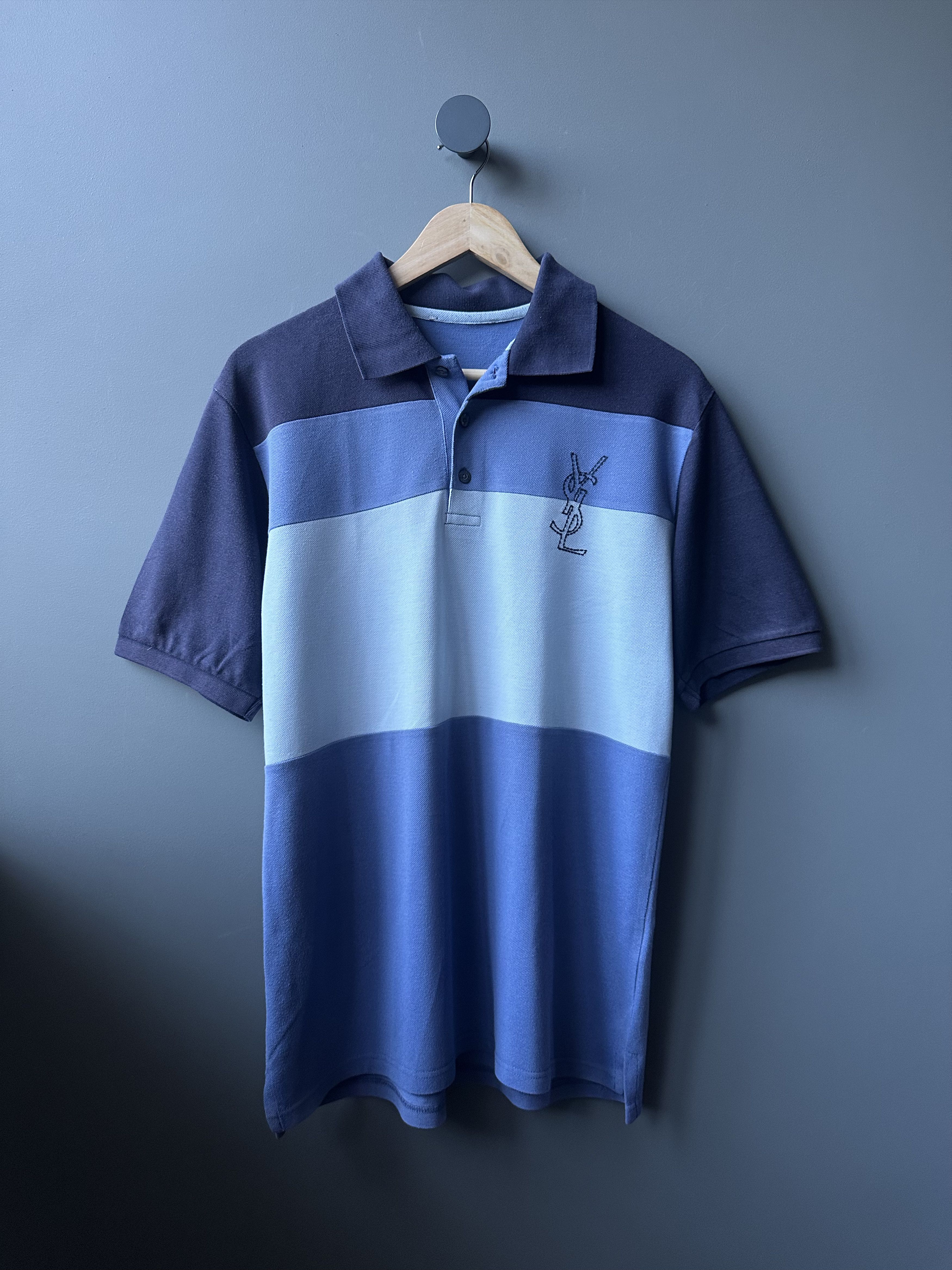 Yves Saint Laurent Yves Saint Lauren Polo T-shirt Size L -XL Size US XL / EU 56 / 4 - 1 Thumbnail