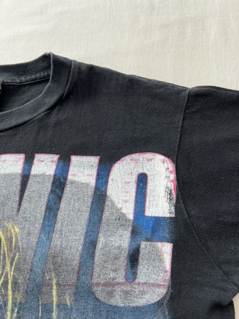 Vintage Vintage 90s Titanic Leonardo Dicaprio Movie Black T-shirt Size US S / EU 44-46 / 1 - 7 Thumbnail