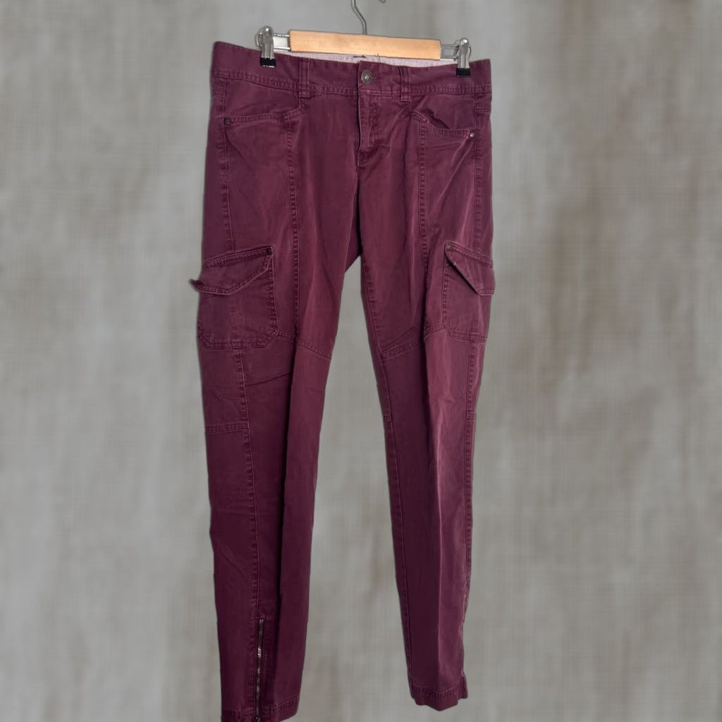 Athleta Athleta Slim Ankle Zip Pants Size 32x31 Maroon Cargo Outdoor Camping 268543 Size 24" / US 00 / IT 34 - 1 Thumbnail