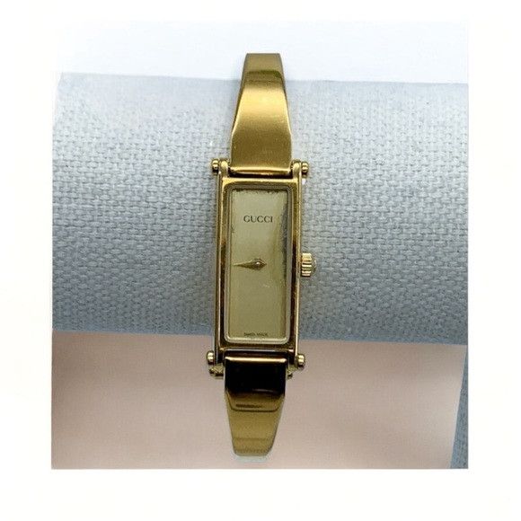 Gucci Vintage GUCCI 1500L Rectangular Gold Plated Quartz Watch Size ONE SIZE - 1 Thumbnail