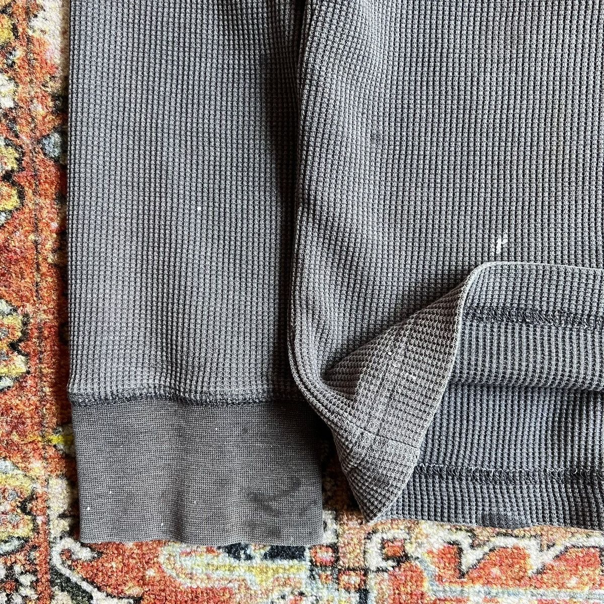 Target Basics Y2K 2000 thrashed thermal long sleeve essential Size US L / EU 52-54 / 3 - 3 Thumbnail