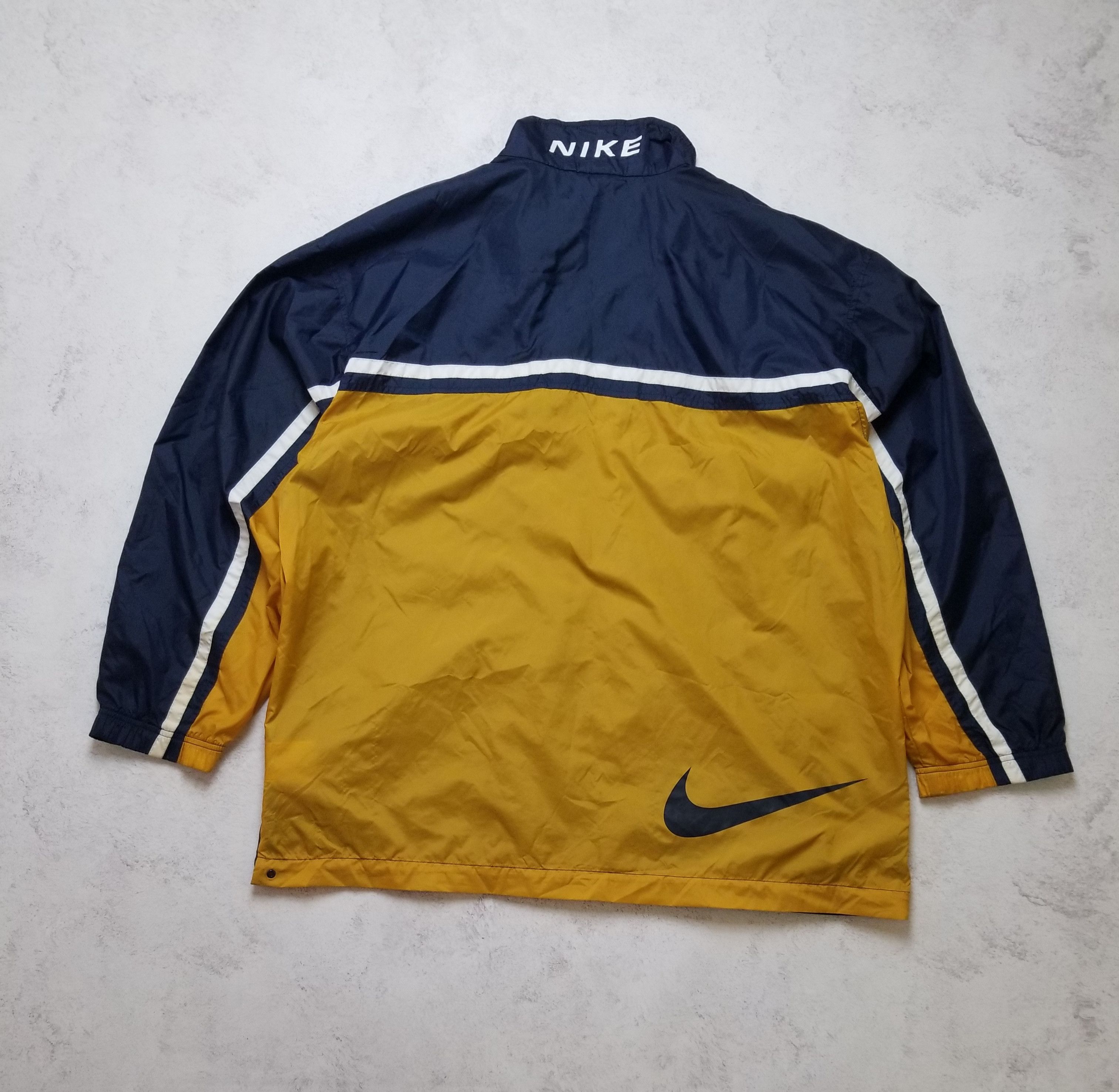 Nike Vintage Nike 90s Windbreaker Jacket Lined Navy Blue Mustard Size US XL / EU 56 / 4 - 1 Thumbnail