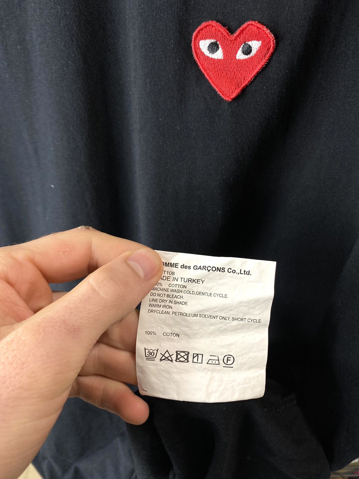 Comme des Garcons PLAY Vintage Play Comme des Garcons T Shirt Size US M / EU 48-50 / 2 - 7 Thumbnail