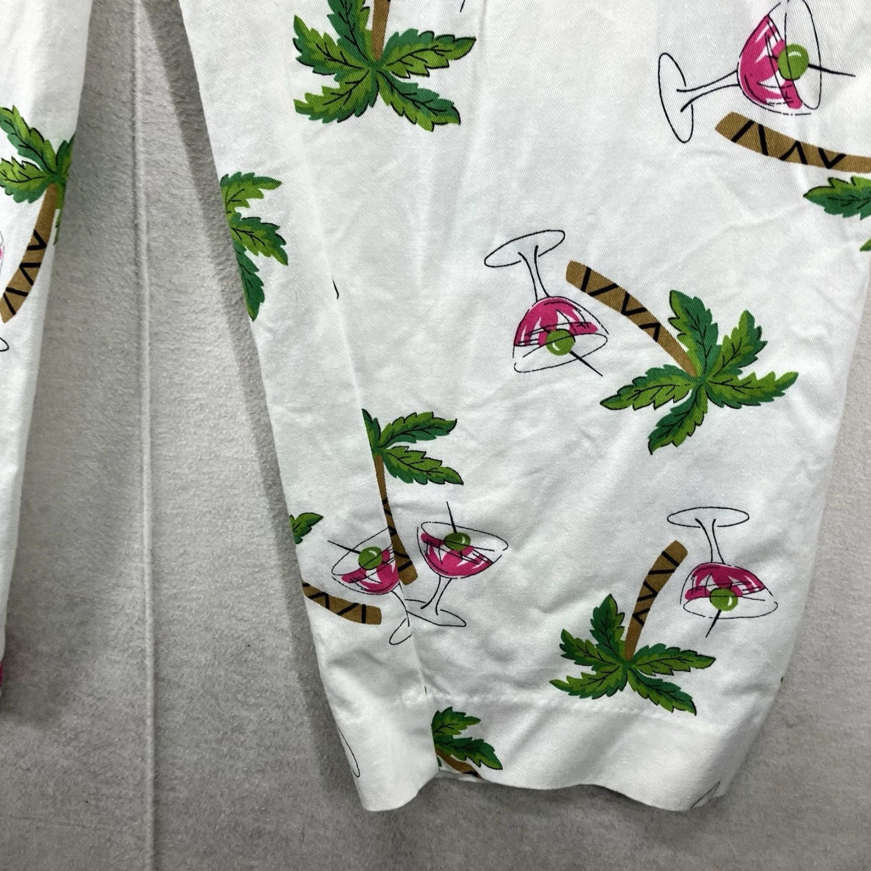 Gloverall VINTAGE Briggs New York Women's Capri Pants 10 High Rise White Pink Martini Pattern 80s 90s Summer Fashion Size 32" / US 10 / IT 46 - 6 Thumbnail