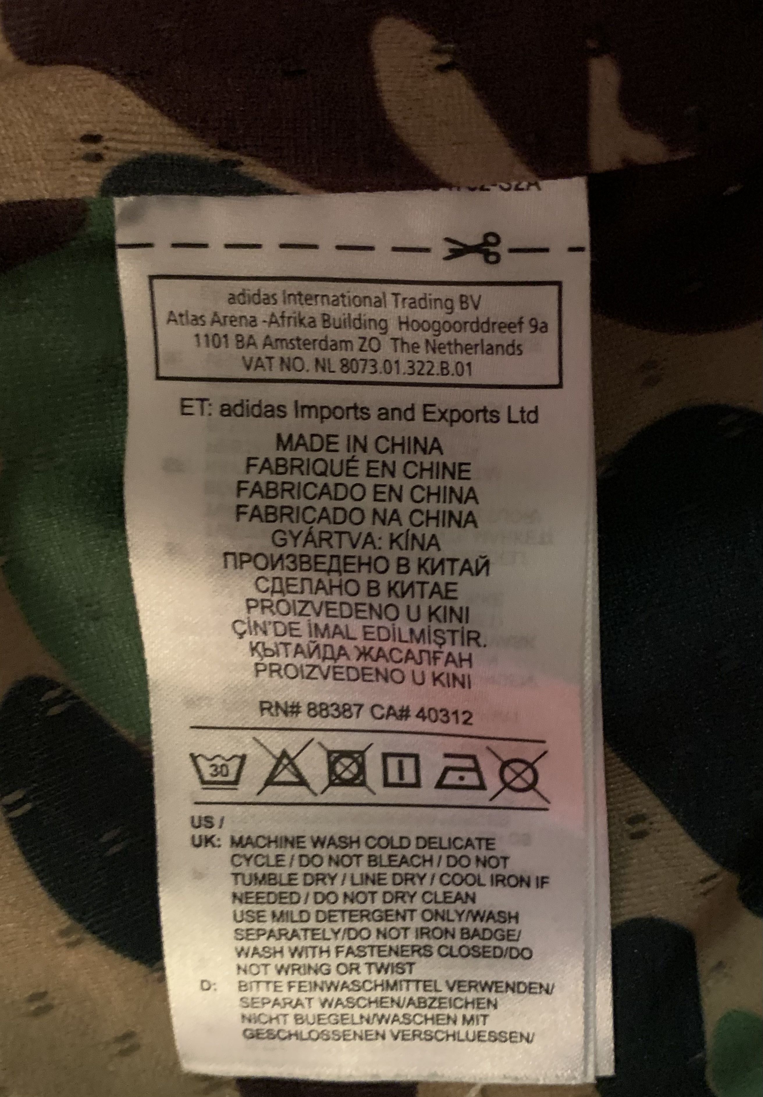 Bape Bape x Adidas Shark Hoodie Size US L / EU 52-54 / 3 - 4 Thumbnail