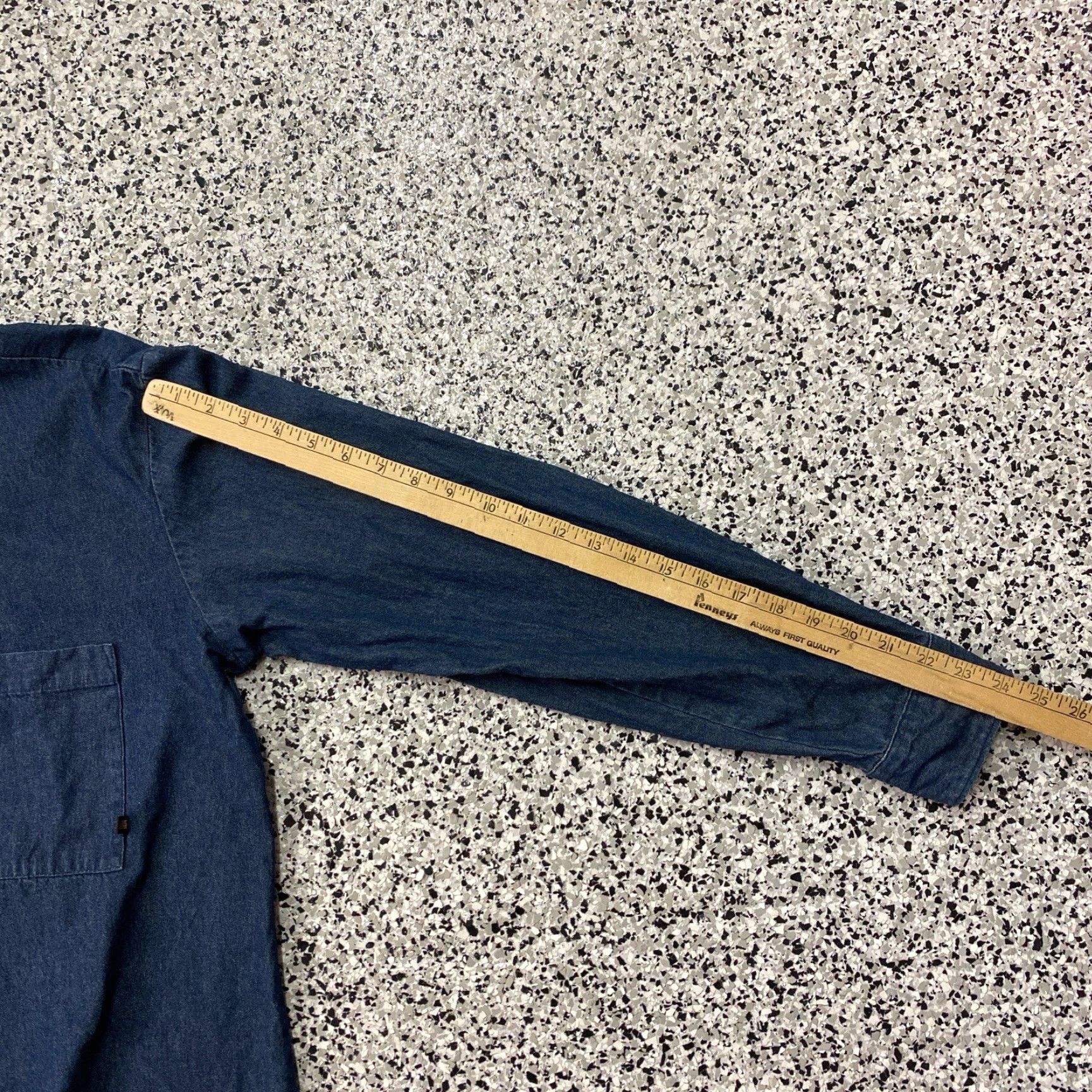 Dickies Dickies Men Button Down Denim Long Sleeve Shirt Size L Blue 100% Cotton VTG Y2K Size US L / EU 52-54 / 3 - 4 Thumbnail