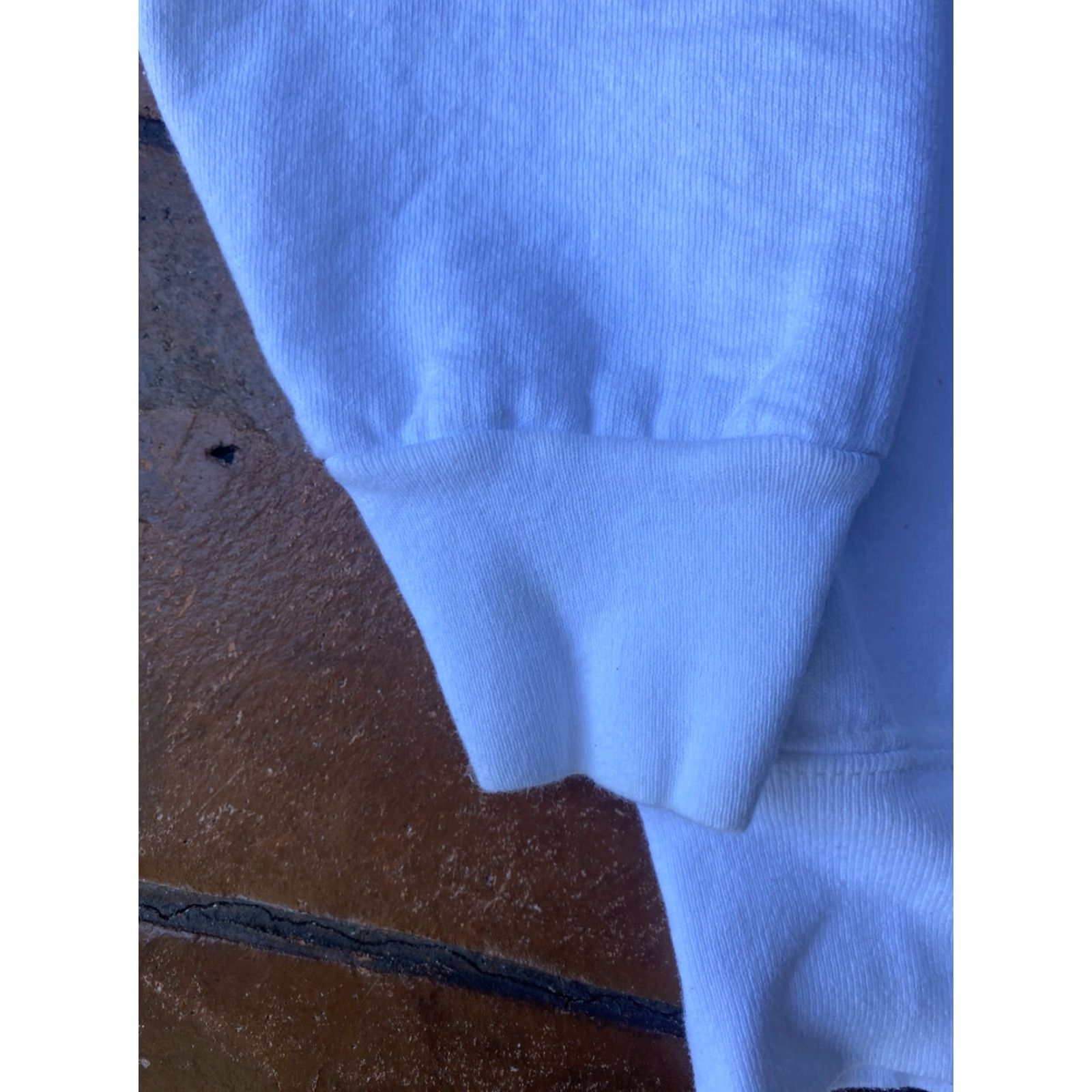 Vintage VINTAGE Tweety Bird Angel Halo Crewneck Sweatshirt Large USA Men Pullover Cotton Blend Knit White 90s Size US XL / EU 56 / 4 - 4 Thumbnail