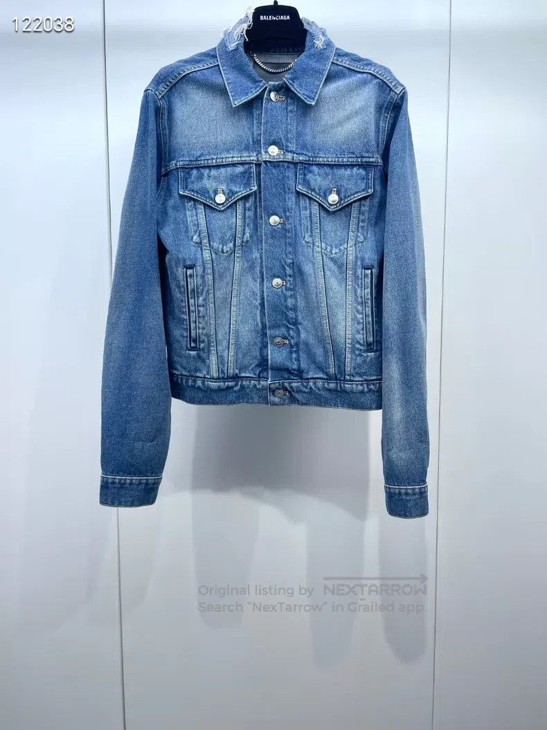 Balenciaga Balenciaga Distressed Embroidered Letter Denim Jacket Size US S / EU 44-46 / 1 - 2 Thumbnail