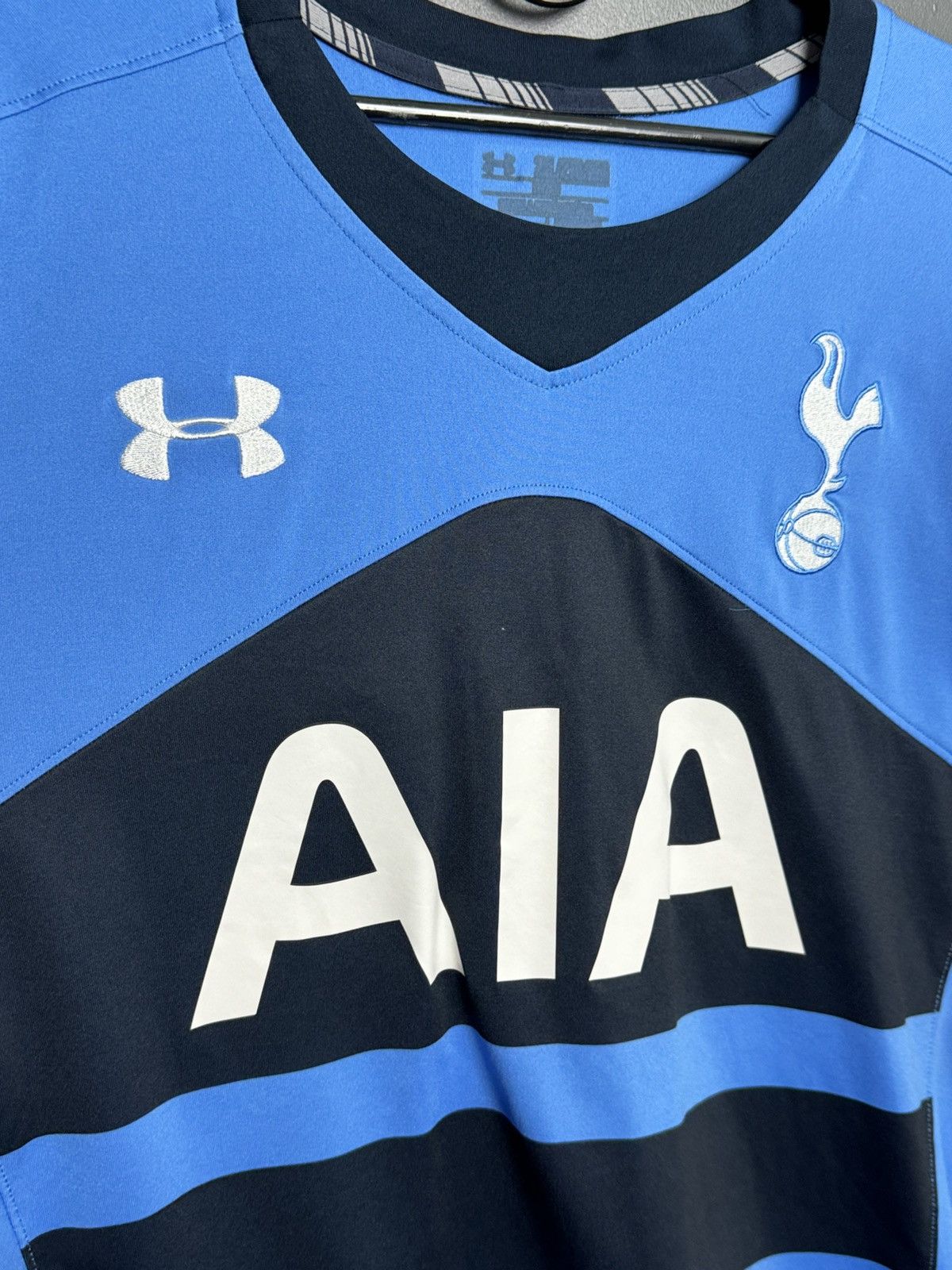 Under Armour Tottenham Hotspur 15/16 Away Football Jersey Size US XL / EU 56 / 4 - 3 Thumbnail