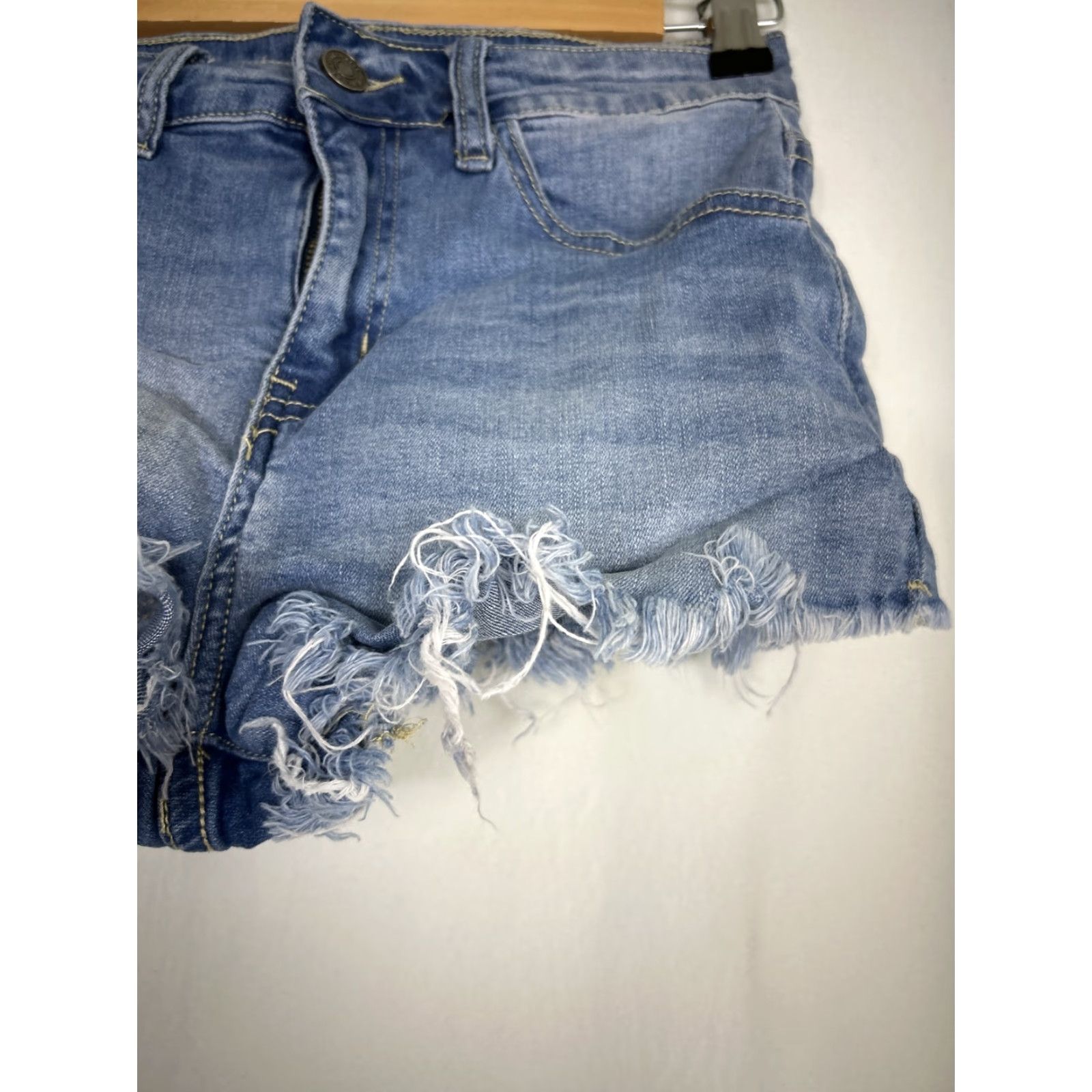 Vintage VINTAGE KanCan High Rise Cut Off Jean Shorts KC6033L Size 26x2.5 Women's Blue Cut-Off 90s Theme Mens Womens Girls Size 26" / US 2 / IT 38 - 4 Thumbnail
