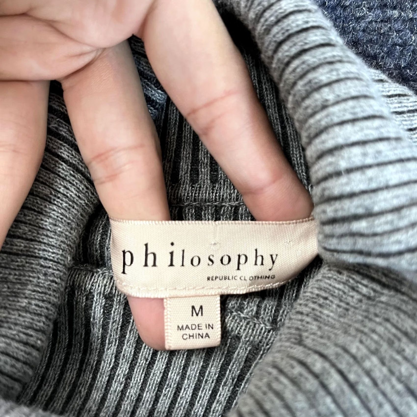 Vintage Philosophy Sweater Womens Medium Ribbed Turtleneck Pullover Knit Long Sleeve Gray Size M / US 6-8 / IT 42-44 - 2 Thumbnail