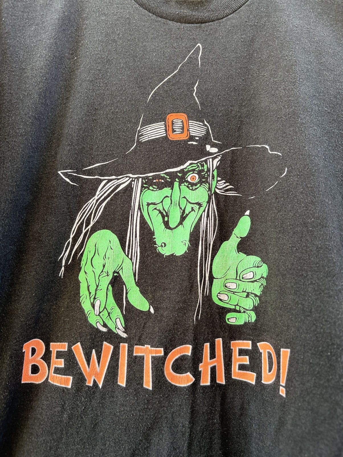 Expert Horror Thrashed Vintage 90s Horror Bewitched Faded XL Tee Size US XL / EU 56 / 4 - 5 Thumbnail
