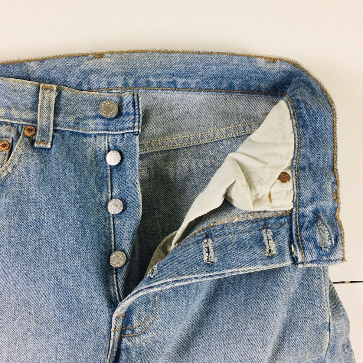 Levi's Vintage Clothing Vintage Levi’s 501 XX Straight Cut Made in USA Size US 27 - 10 Thumbnail