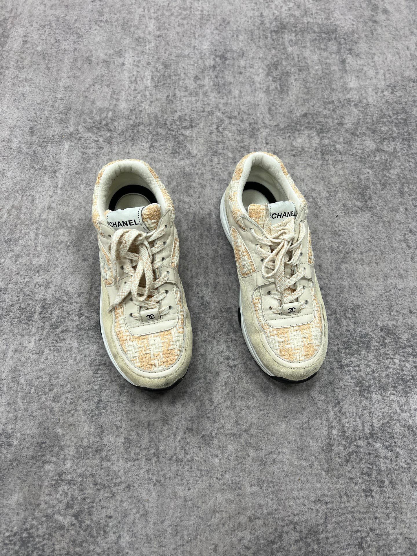 Chanel Chanel Knit Sneakers Size US 6 / IT 36 - 1 Thumbnail