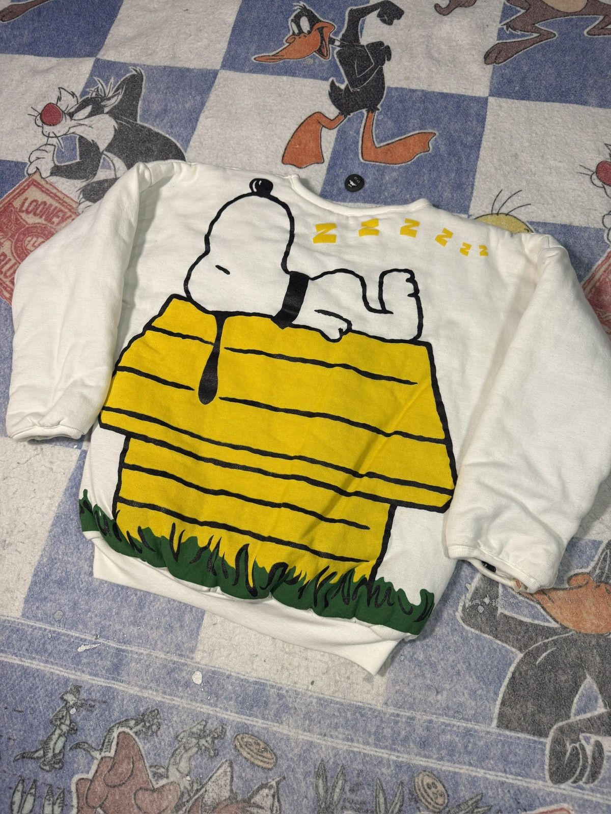Peanuts Vintage peanuts reversible insulated crewneck Size US M / EU 48-50 / 2 - 4 Thumbnail
