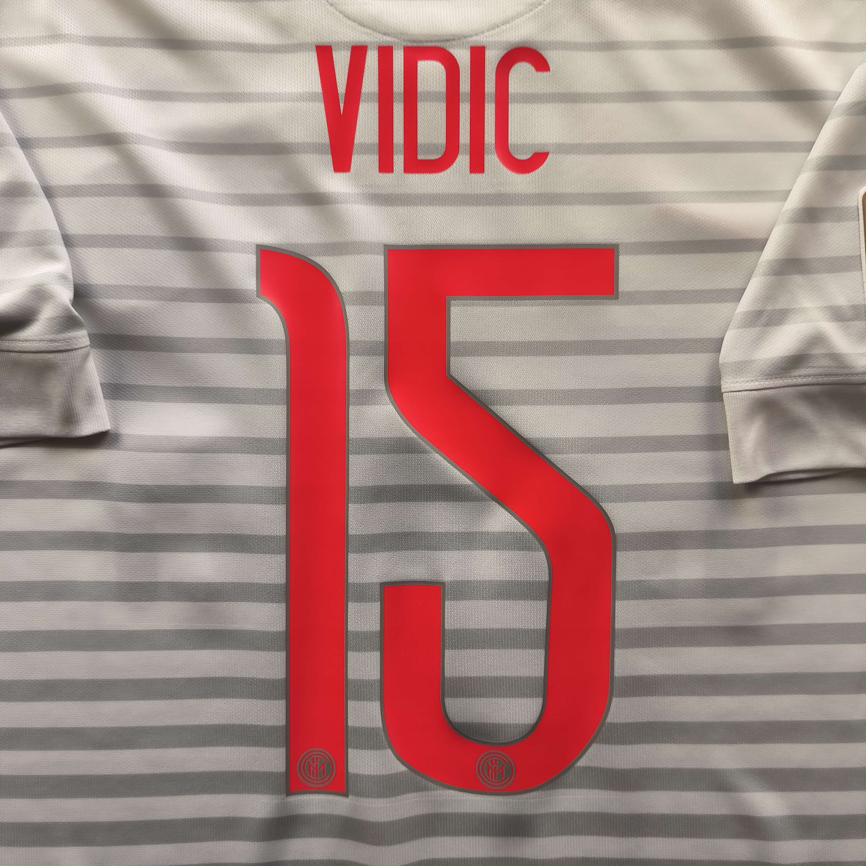 Nike Internazionale Inter Milan 2014-15 Vidic football jersey M Size US M / EU 48-50 / 2 - 9 Thumbnail