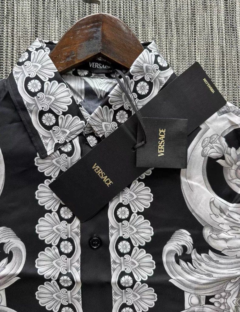 Versace Versace Men's shirt Size US M / EU 48-50 / 2 - 4 Thumbnail
