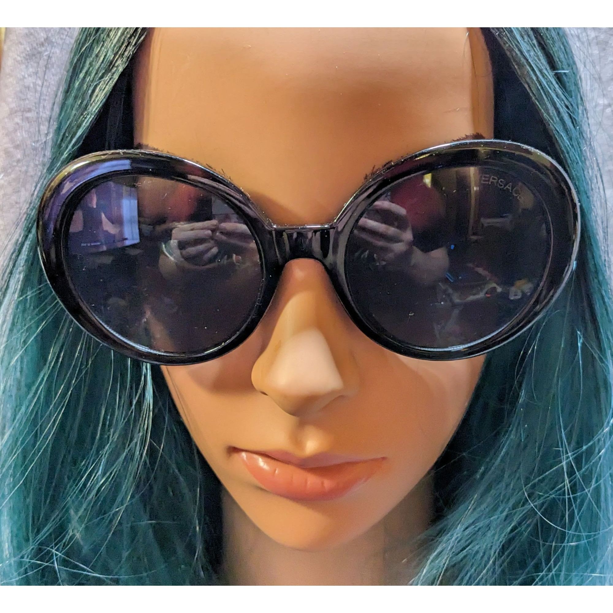 Versace Versace Retro Black And Gold Emblem Oversized Sunglasses Size ONE SIZE - 4 Thumbnail