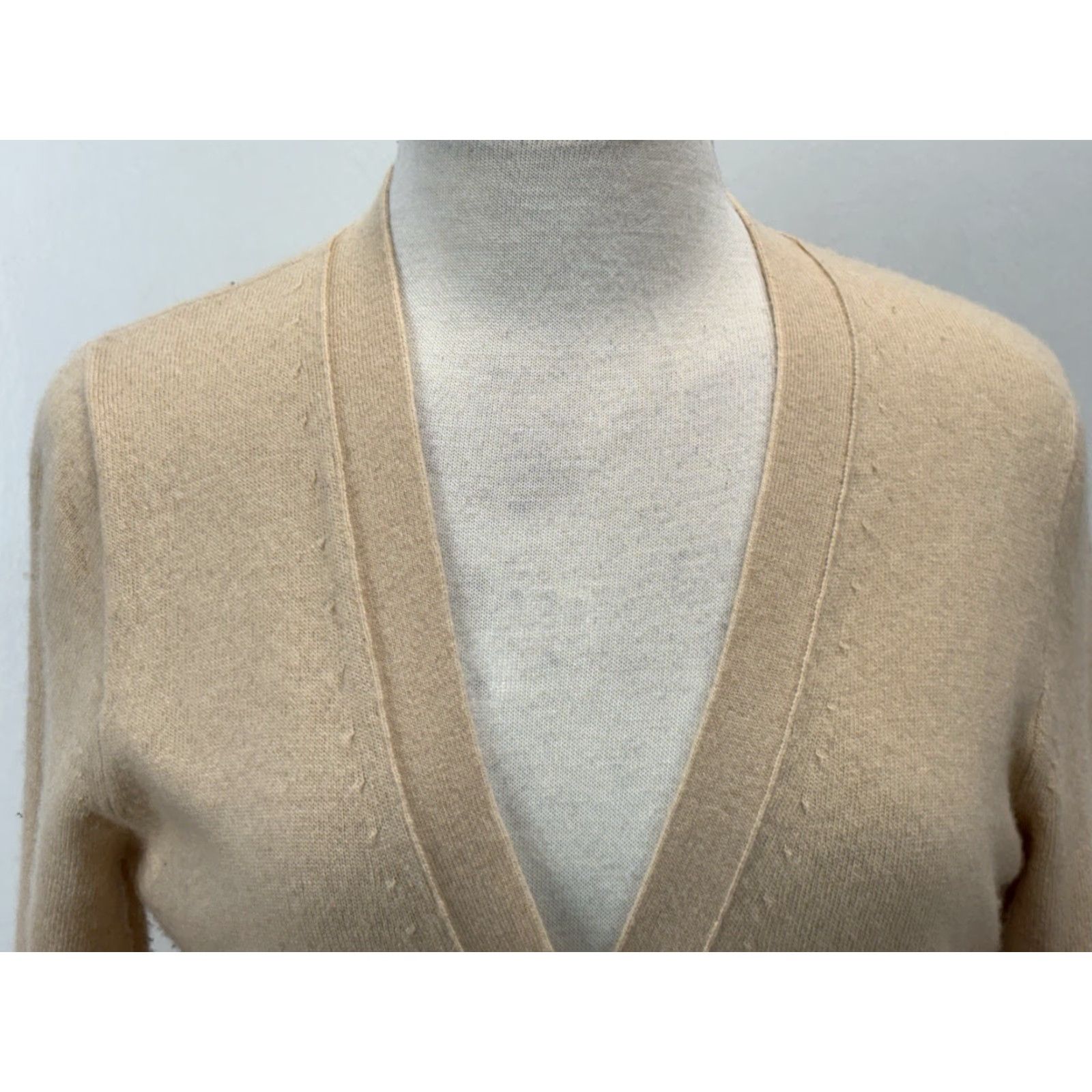 J.Crew J.CREW VINTAGE Wool Cashmere Cardigan Sweater Women’s Small Tan Preppy Minimal Size S / US 4 / IT 40 - 5 Thumbnail