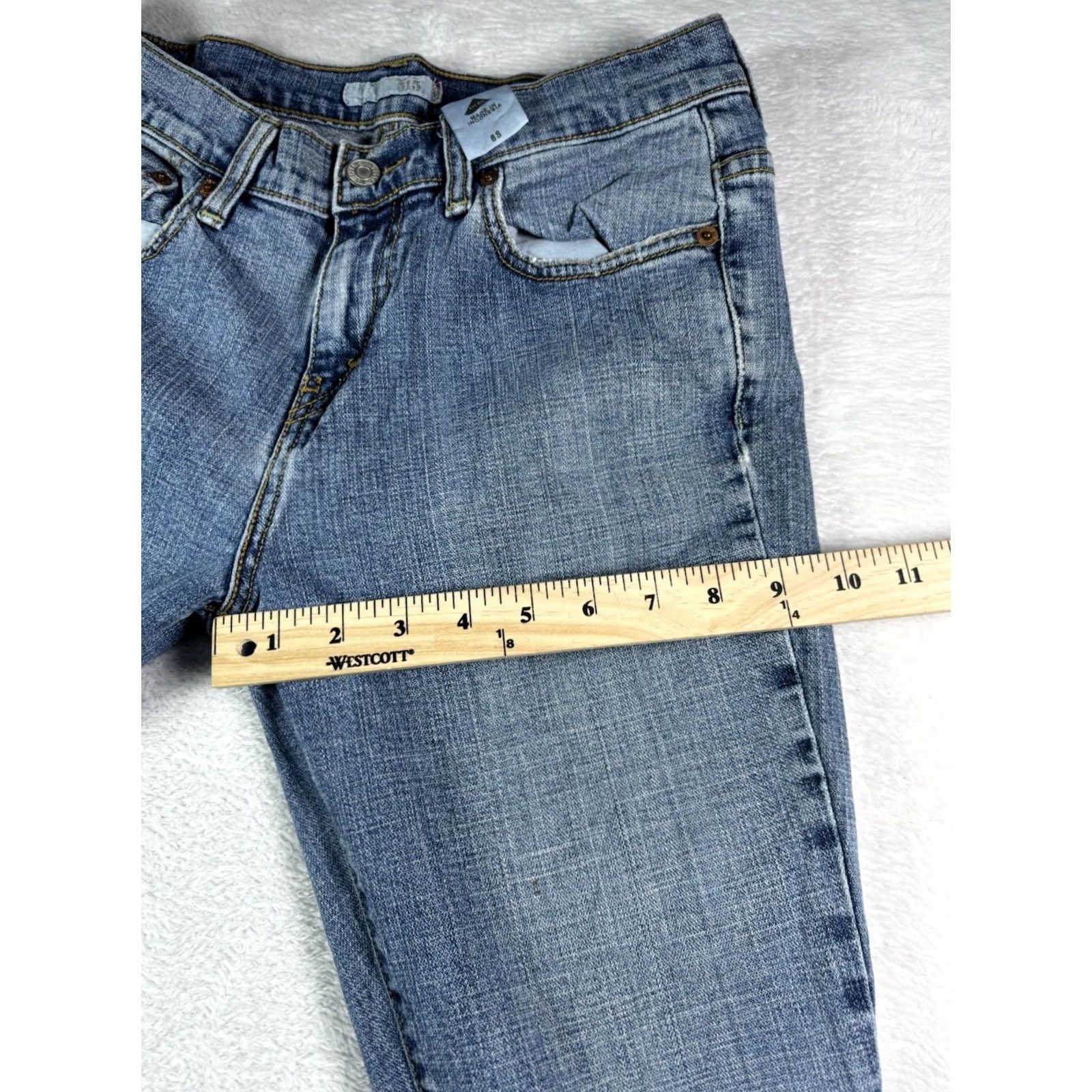 Levi's VINTAGE Levi's 515 Jeans Women's Regular Size 6 Bootcut Denim Blue Medium Wash 28in Inseam 5-Pocket Size 28" / US 6 / IT 42 - 6 Thumbnail