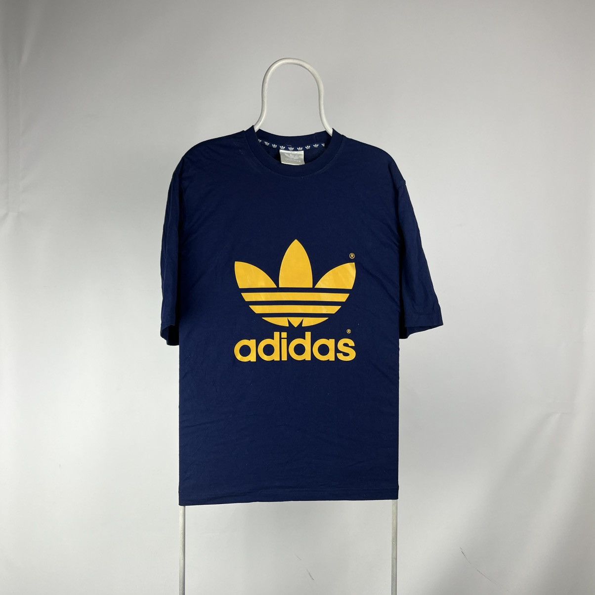 Adidas Vintage Adidas Trefoil Logo size Large Size US L / EU 52-54 / 3 - 1 Thumbnail