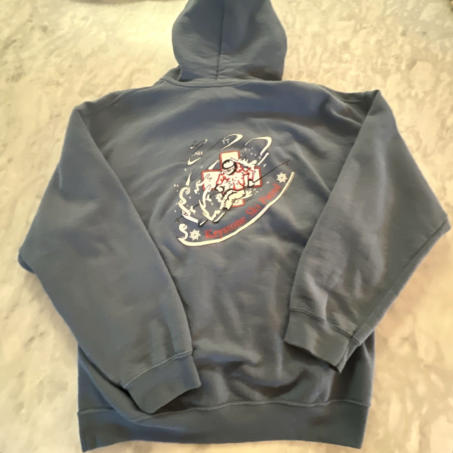 Gildan Keystone Ski Patrol Hoodie Sweatshirt Men’s Large Blue Pocket Graphics Dbl Side Size US L / EU 52-54 / 3 - 2 Thumbnail