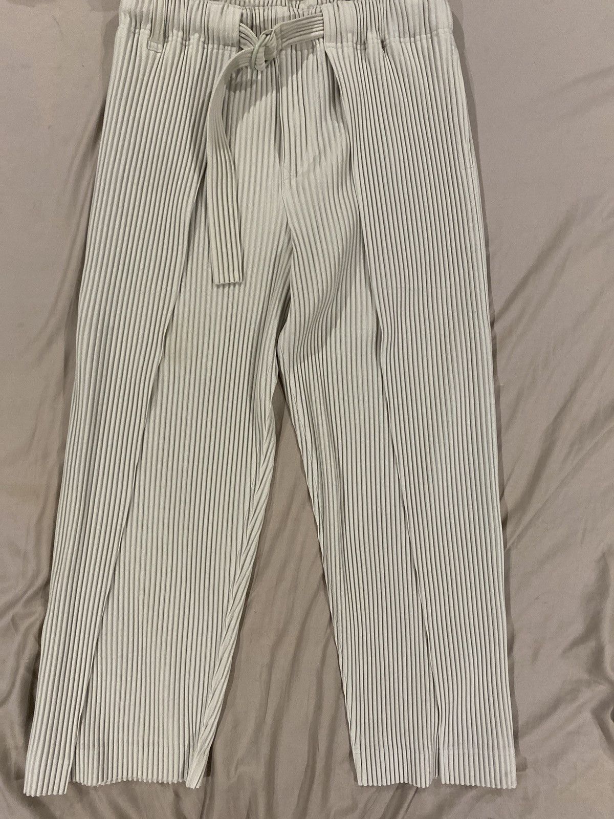 Homme Plisse Issey Miyake Homme Plisse Issey Miyake Grey Belted Pleats 1 Trousers Size US 32 / EU 48 - 2 Thumbnail